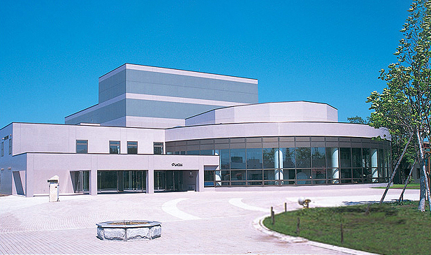 会場入り口外観